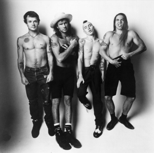 Red-Hot-Chili-Peppers-1990